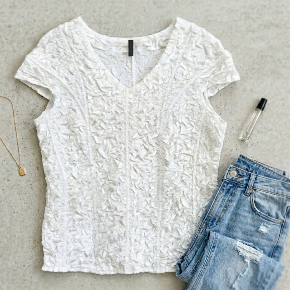 Essentials By Milano Large White Crinkle Textured V-Neck‎ Cap Sleeve Top Vintage